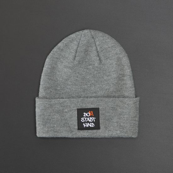 Beanie grau mit Umschlag Domstadtkind Logo gewebtes Label